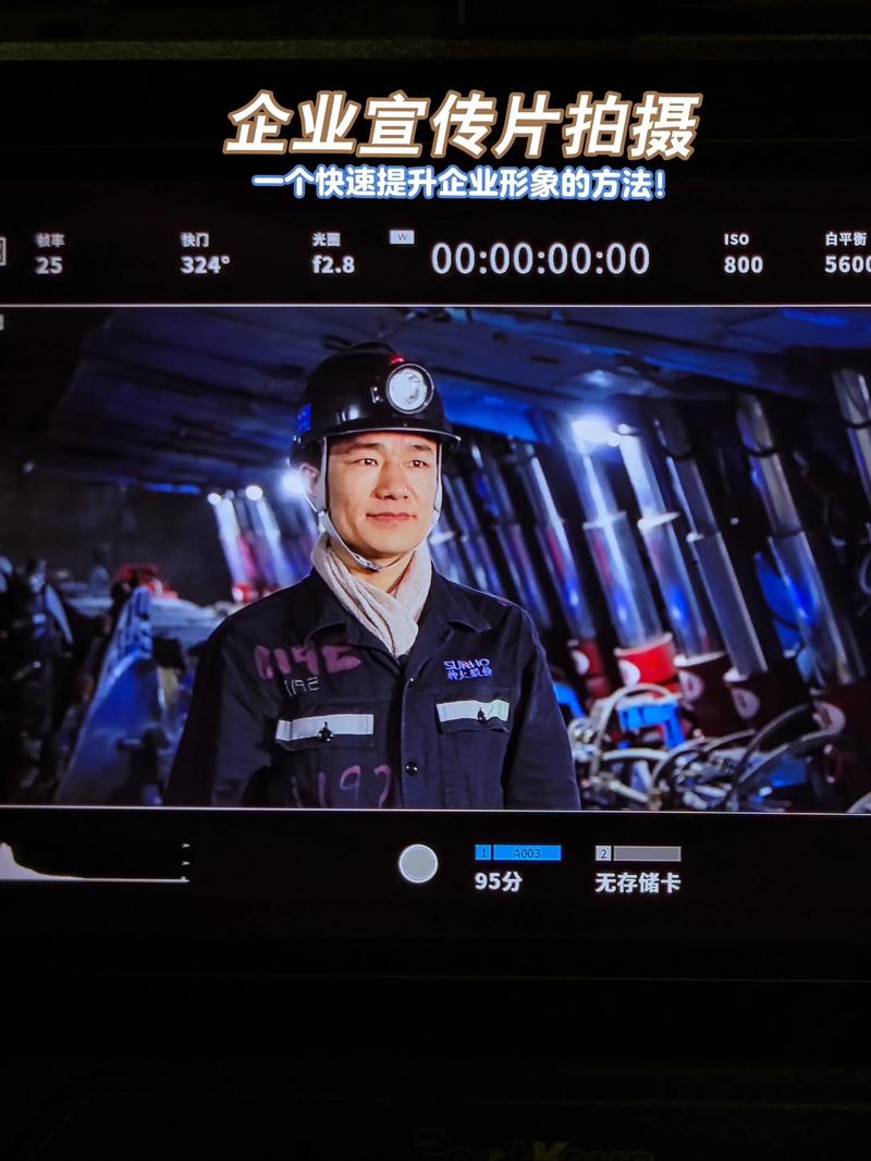 画册设计的创新风暴：从内容到形式的全新探索